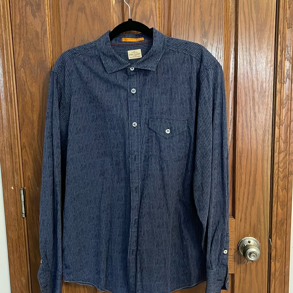 Men’s Tommy Bahama button up long sleeve